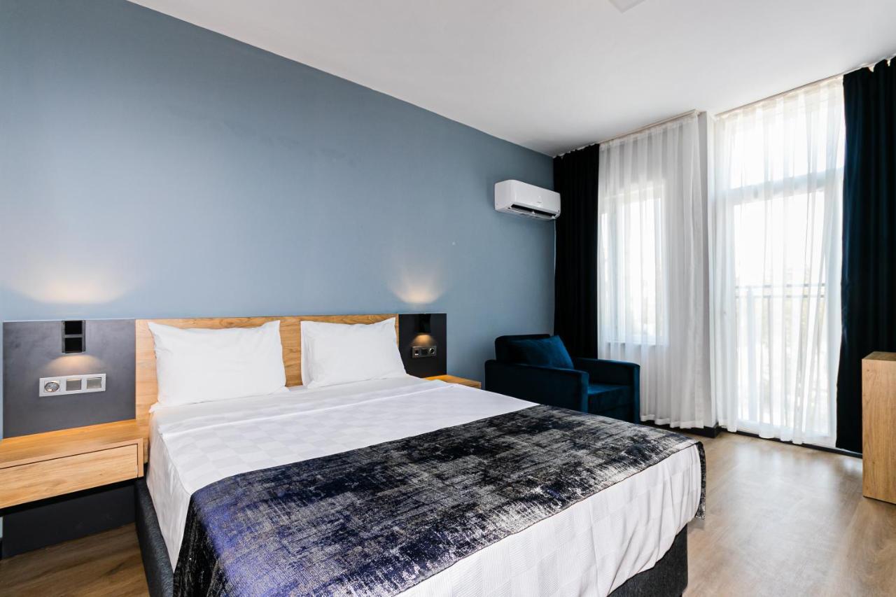 Lara World Hotel Antalia Esterno foto