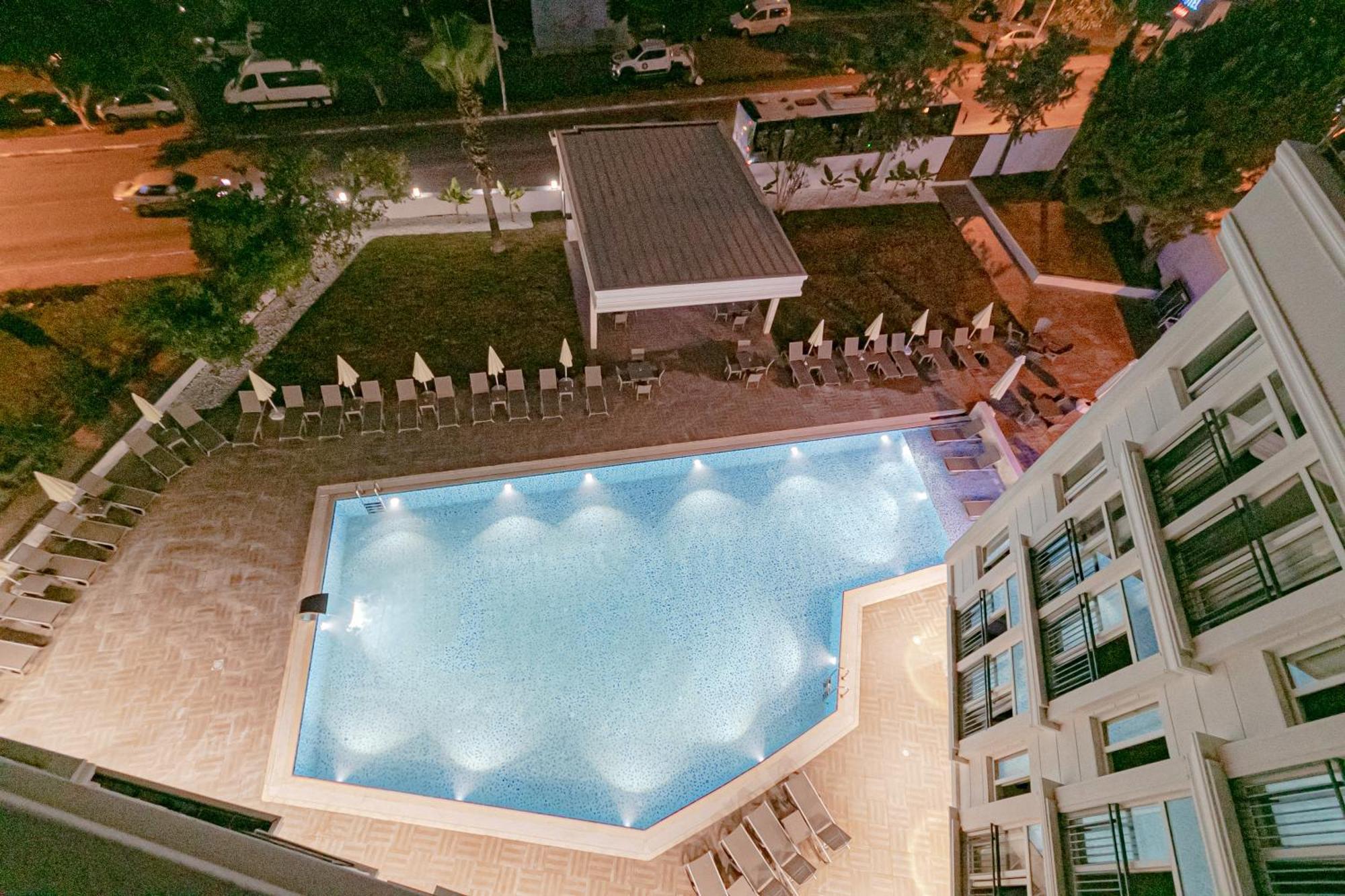 Lara World Hotel Antalia Esterno foto