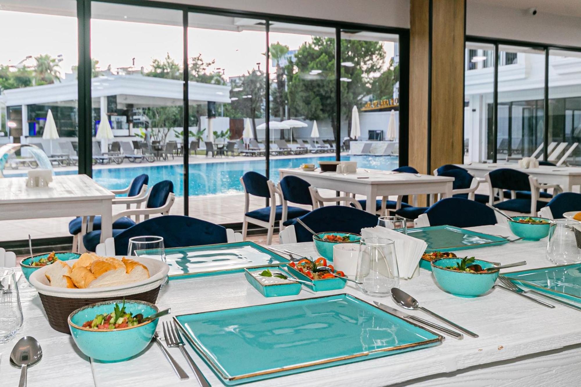 Lara World Hotel Antalia Esterno foto
